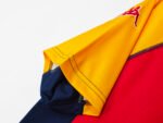The 2000/01 season saw Roma return to their traditional home style. - Image 6