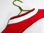 The white color of Liverpool's away uniform in the 1998 season - Image 8
