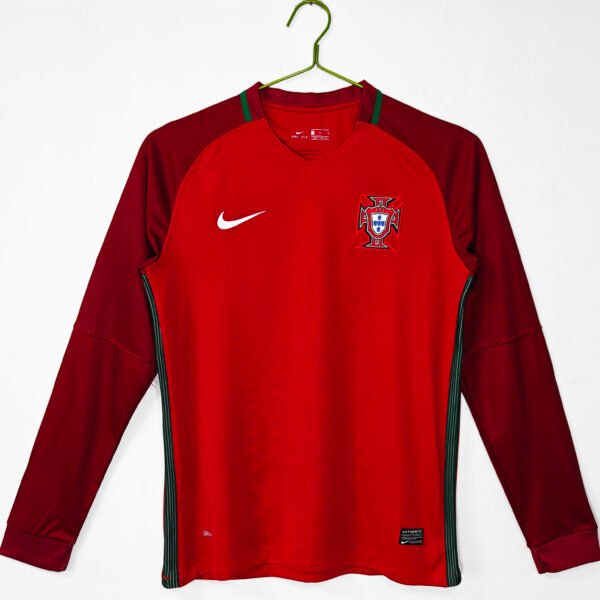 2016 season - Portuguese home team revival