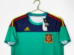 2010 Season - Spanish Goalkeeper - Retro Green Style - Image 9
