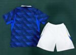 The home jersey set of the French national team - Image 2