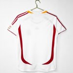 2006 season - Spanish away game in white retro style - Image 12