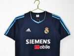 Real Madrid's away game in the 2003/04 season - Image 3