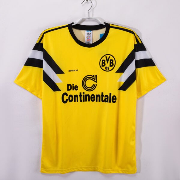1989 season Dortmund home court