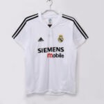Real Madrid's retro home court in the 2004/05 season