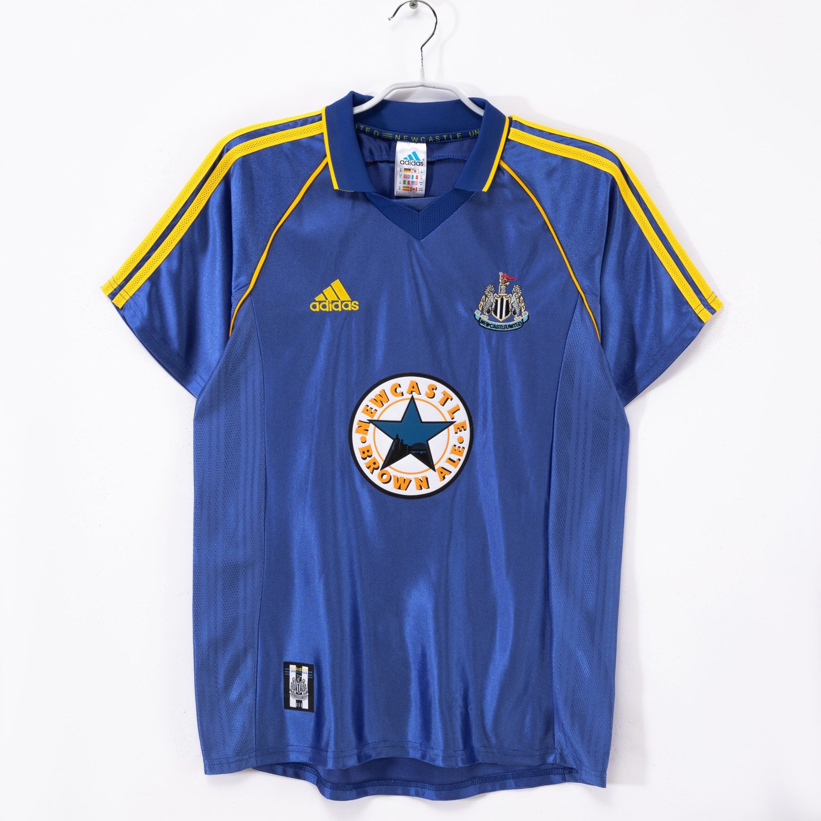 dfa72174 Newcastle United away from home in the 1998/00 season - Image 1