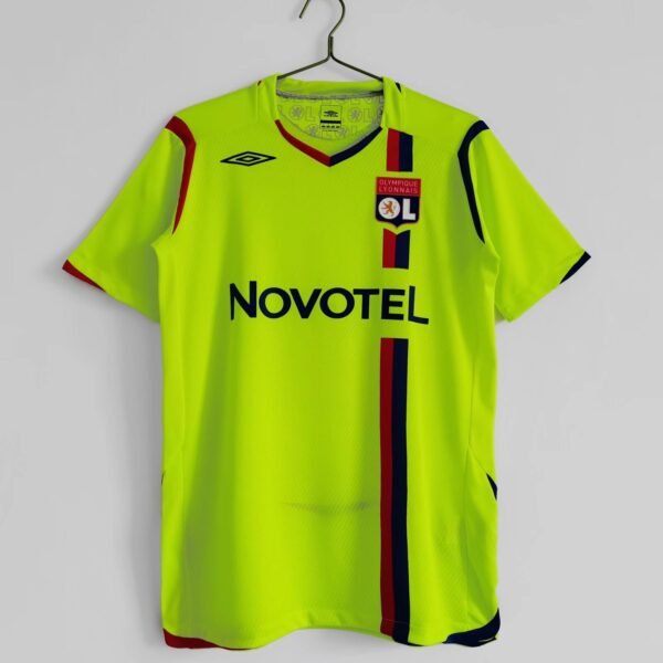 2008/09 Lyon away retro season