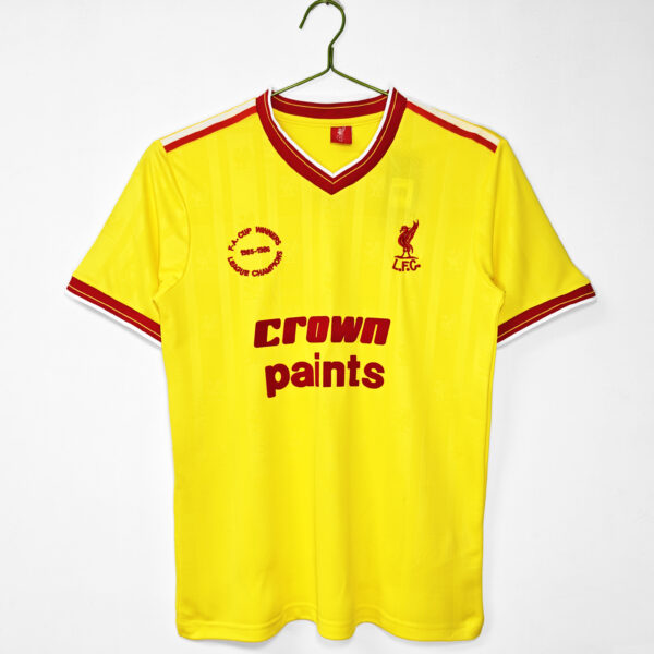 1985/86 season - Liverpool's second team in yellow color