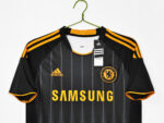 Chelsea's away black for the 2010/11 season - Image 10