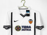 The 2000/01 season at Valencia's home ground - Image 2