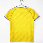 The commemorative version of the American team's home court featuring retro design - Image 3