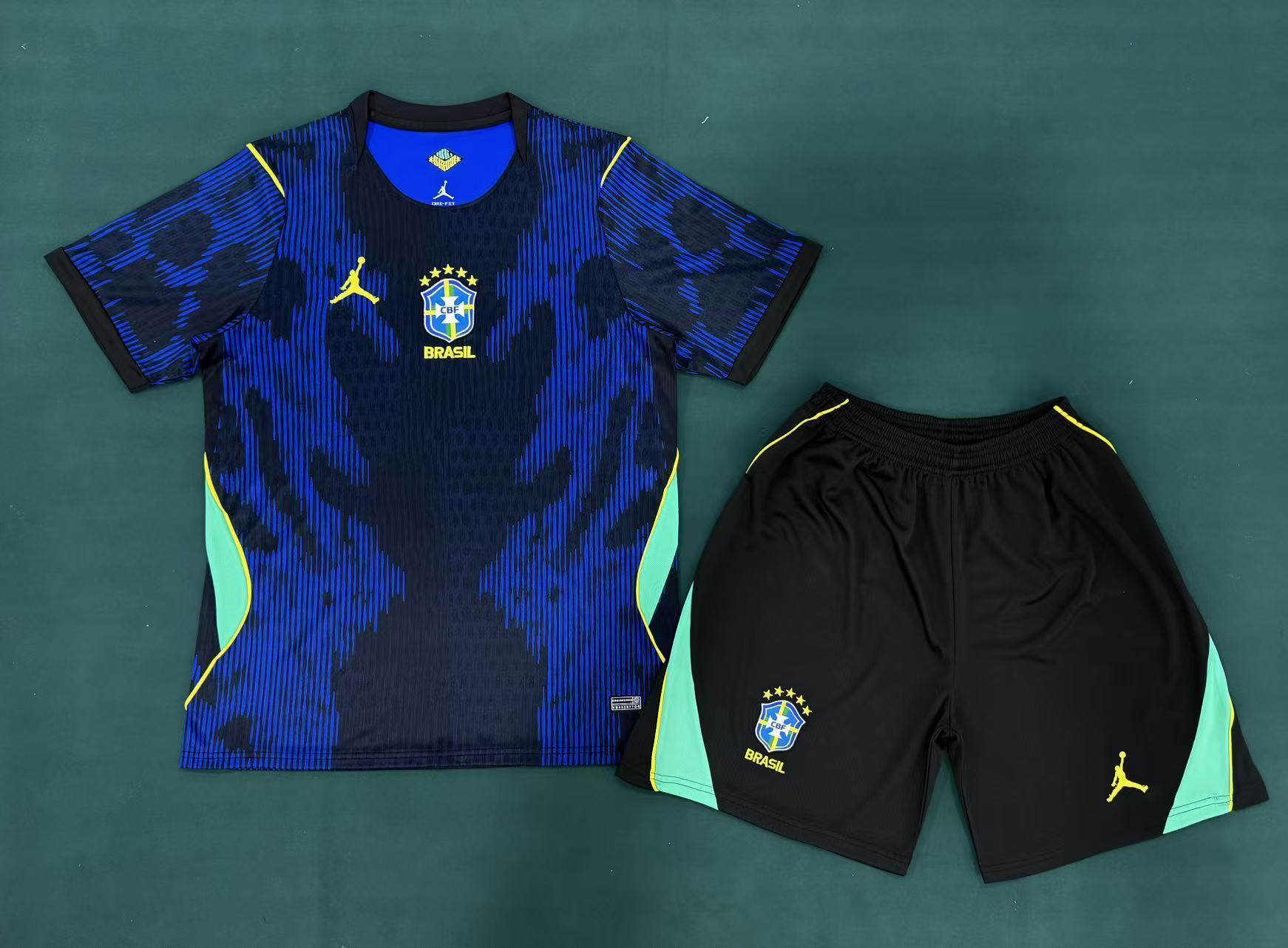 a376bac2 The away jersey set of the Brazilian national team - Image 1