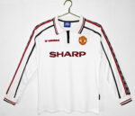 1998/99 season - Manchester United's white uniform