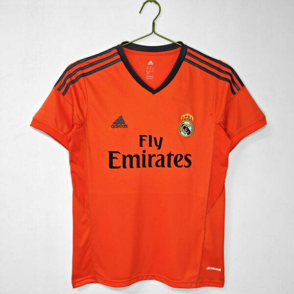 2013/14 season Real Madrid's second-place team in the league, in orange color.