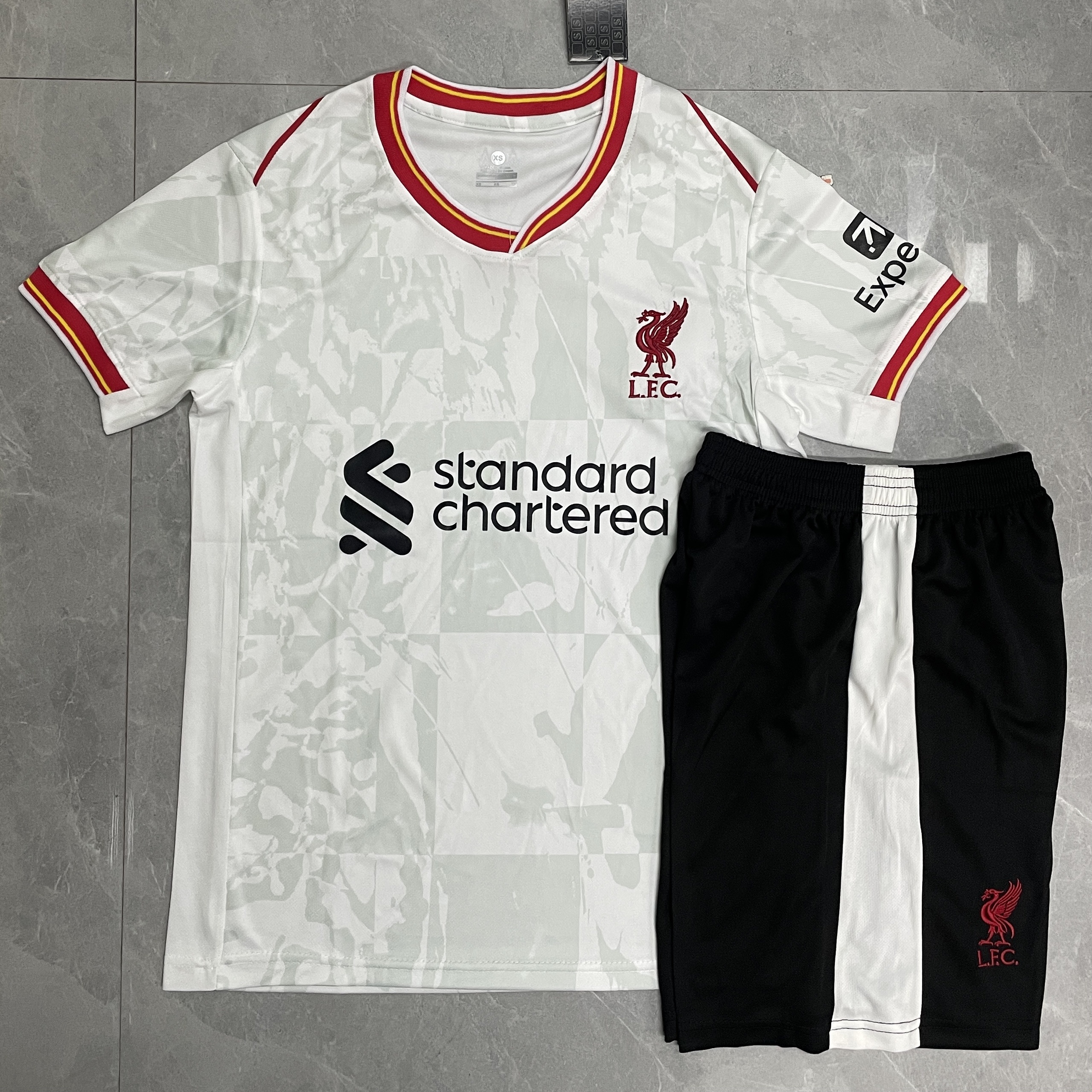 7fd2a7d5 Liverpool Two Cabins - Image 1