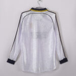 Real Madrid's home ground in the 1998/00 season - Image 2