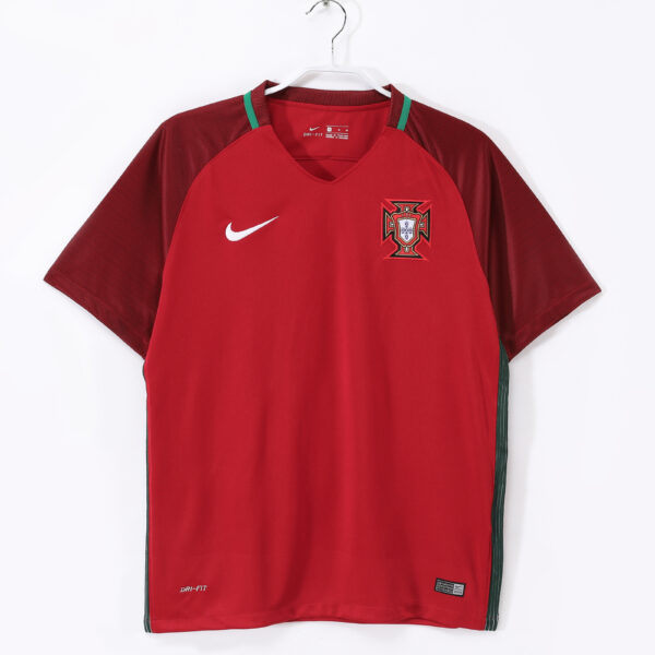 2016 Portugal home retro season