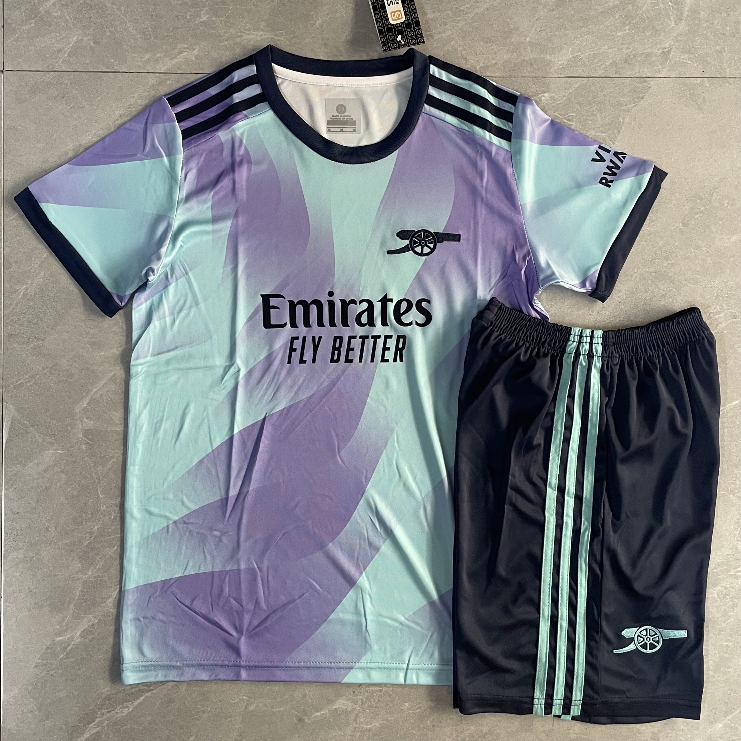 e434cd04 Arsenal Two Players - Image 1